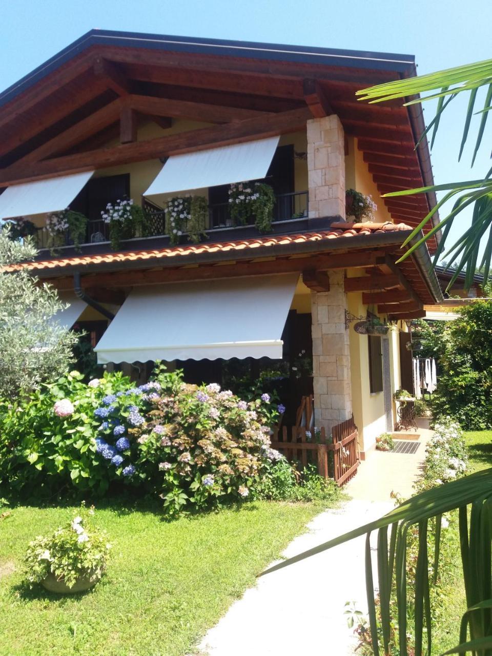 B&B Silvana Travedona Exterior photo